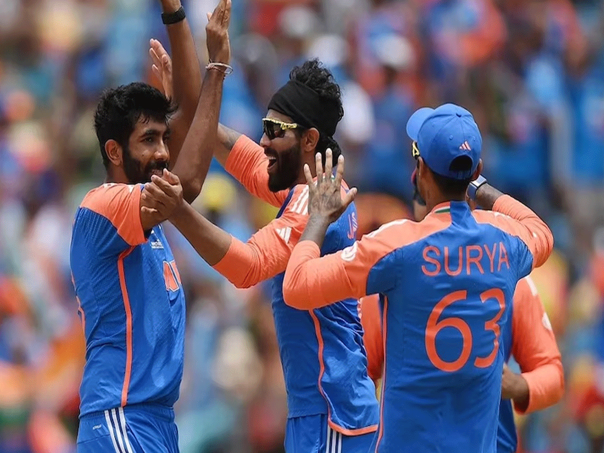 ICC T20I Rankings में भारत का दबदबा, इस खिलाड़ी ने लगाई 88 स्थानों की छलांग ICC T20I Rankings में भारत का दबदबा, इस खिलाड़ी ने लगाई 88 स्थानों की छलांग