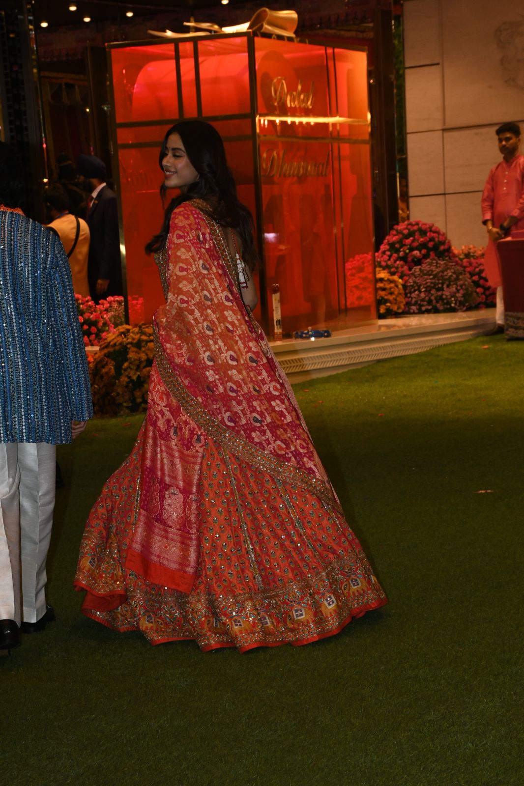 दिलों पर चली छुरी