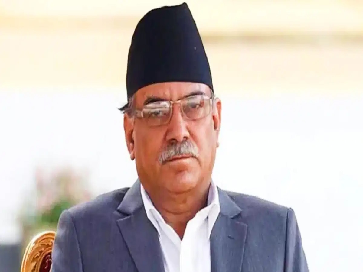 Nepal: नेपाल में प्रचंड सरकार गिरी, देउबा ने नयी सरकार के गठन के लिए पीएम पद छोड़ने को कहा