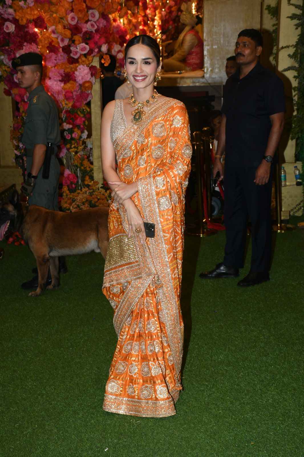 खूब जंचीं मानुषी छिल्लर