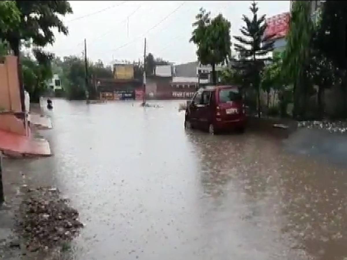 Faridabad News: पहली बारिश में डूबे प्रशासन के वादे, नहीं दिखे पानी निकासी के इंतजाम 