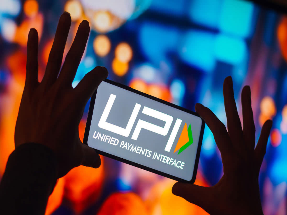 UPI in UAE: अब UAE में भी चलेगा भारत का UPI, QR स्कैन कर सकते हैं भुगतान UPI in UAE: अब UAE में भी चलेगा भारत का UPI, QR स्कैन कर सकते हैं भुगतान
