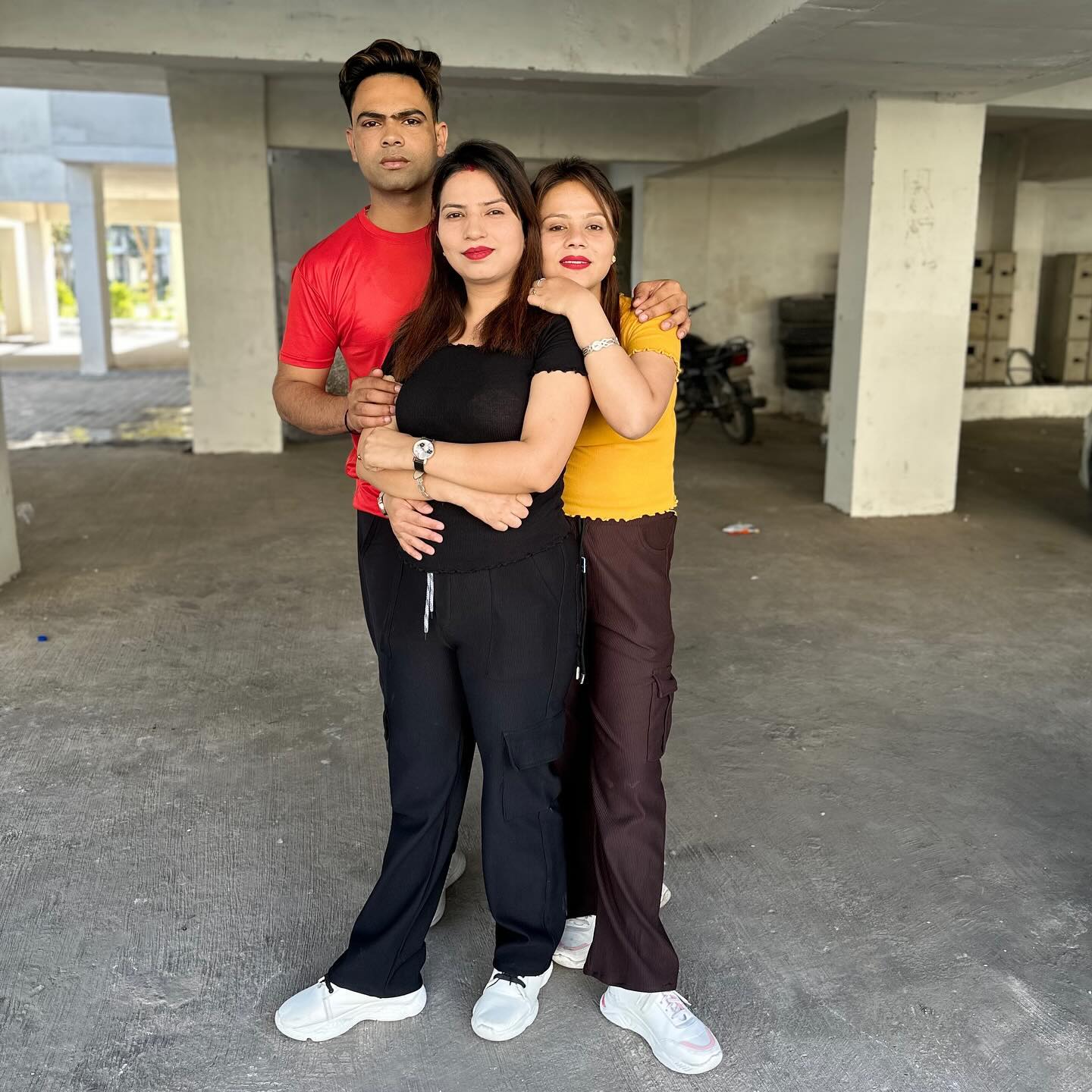 Sunny Rajput Rao Who is Youtuber Sunny Rajput 2 wife like Arman malik know love story ...