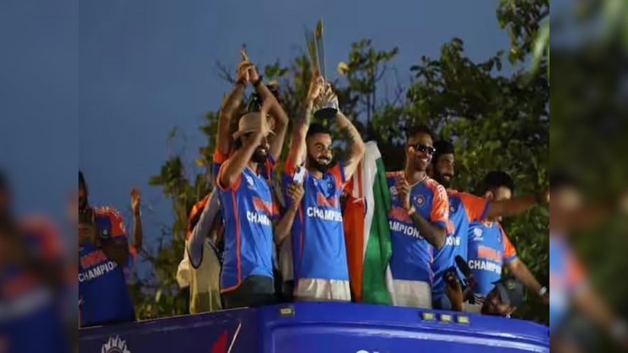 Virat Kohli: विजय परेड के तुरंत बाद लंदन क्यों चले गए विराट कोहली?
