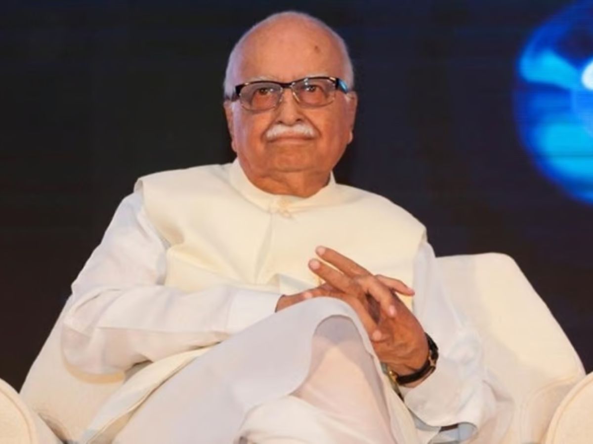 Lal Krishna Advani: अफवाहों पर लगा विराम! लालकृष्ण आडवाणी की तबीयत को लेकर आया ये अपडेट, पढ़ें