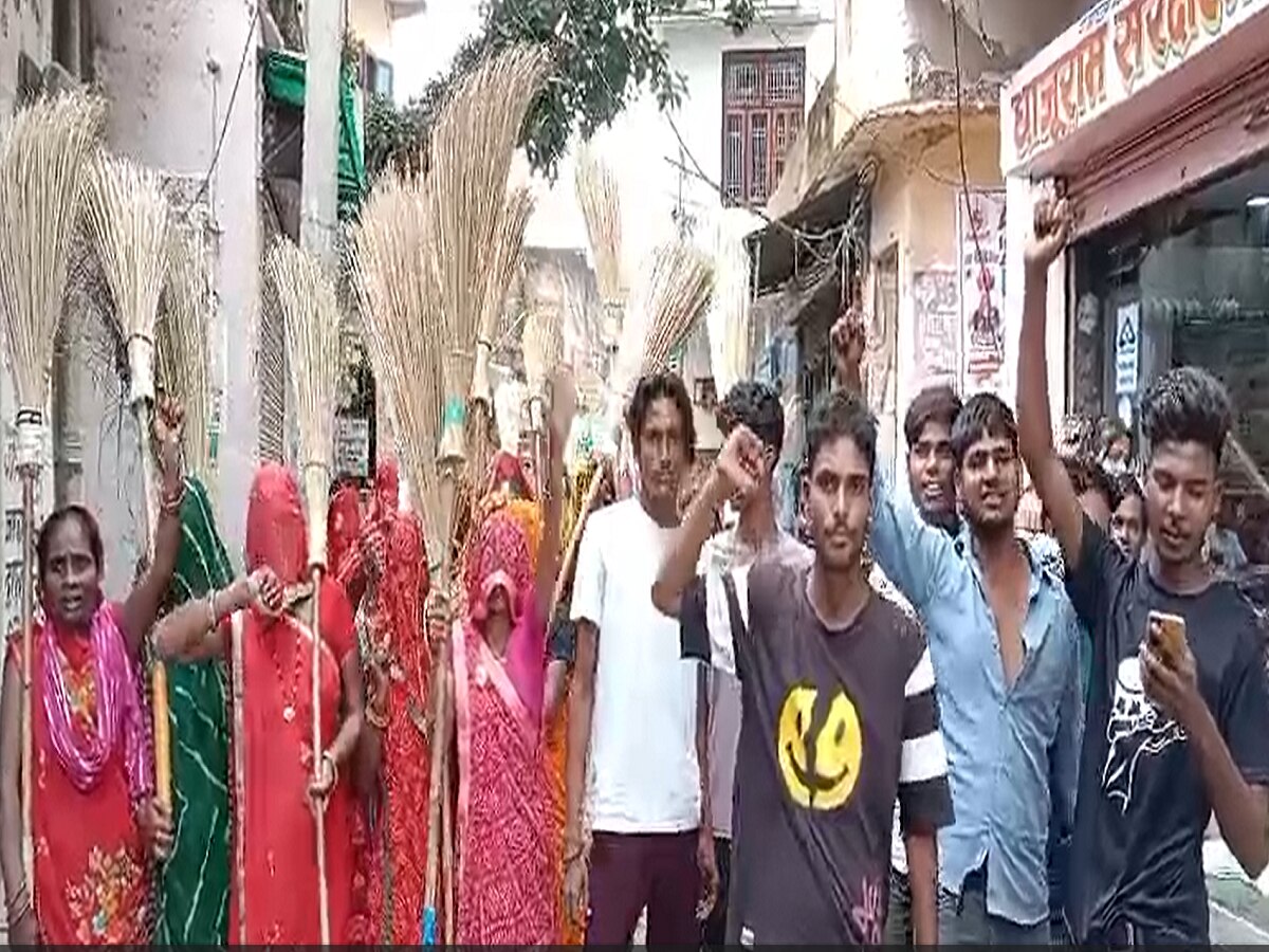 Jaipur News: वेतन न मिलने से हड़ताल पर गए सफाई कर्मी, शहर की सफाई व्यवस्था हुई चौपट