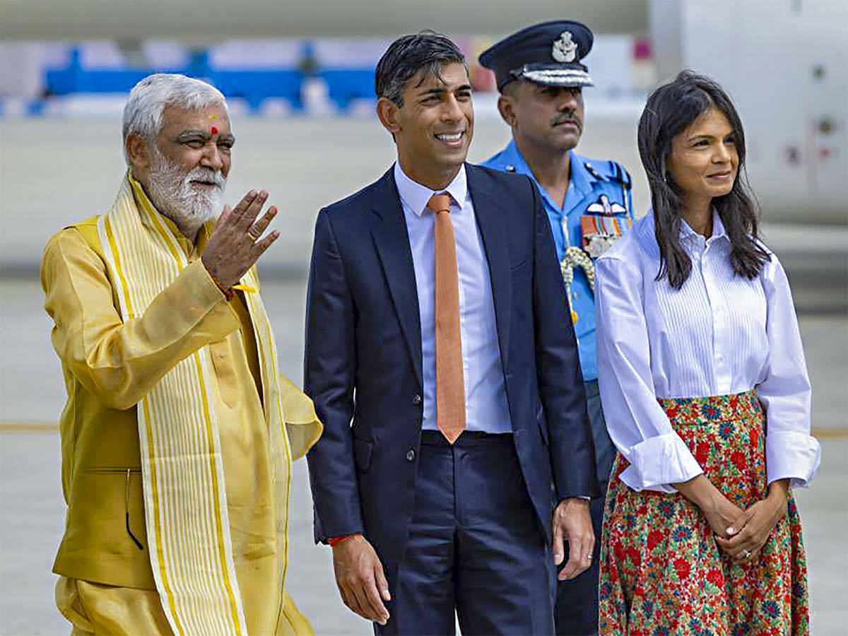 ऋषि सुनक के ब्रिटेन के PM रहने से ज्यादा उनकी हार से खुश हैं भारतवासी; 1 पर भारी 29 सांसद ऋषि सुनक के ब्रिटेन के PM रहने से ज्यादा उनकी हार से खुश हैं भारतवासी; 1 पर भारी 29 सांसद