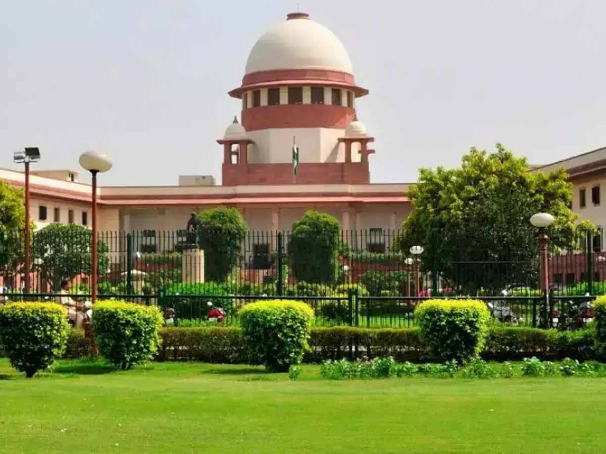 NEET-UG पर बोला सुप्रीम कोर्ट; कहा- "अगर नष्ट हुई है शुचिता, तो दें परीक्षा का आदेश" NEET-UG पर बोला सुप्रीम कोर्ट; कहा- "अगर नष्ट हुई है शुचिता, तो दें परीक्षा का आदेश"