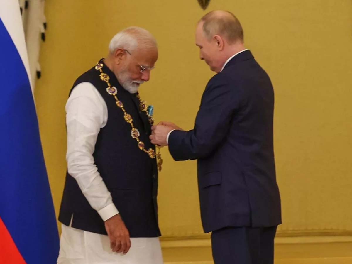 इन लोगों को दिया जाता है रूस का सबसे बड़ा अवार्ड; PM मोदी हुए सम्मानित इन लोगों को दिया जाता है रूस का सबसे बड़ा अवार्ड; PM मोदी हुए सम्मानित