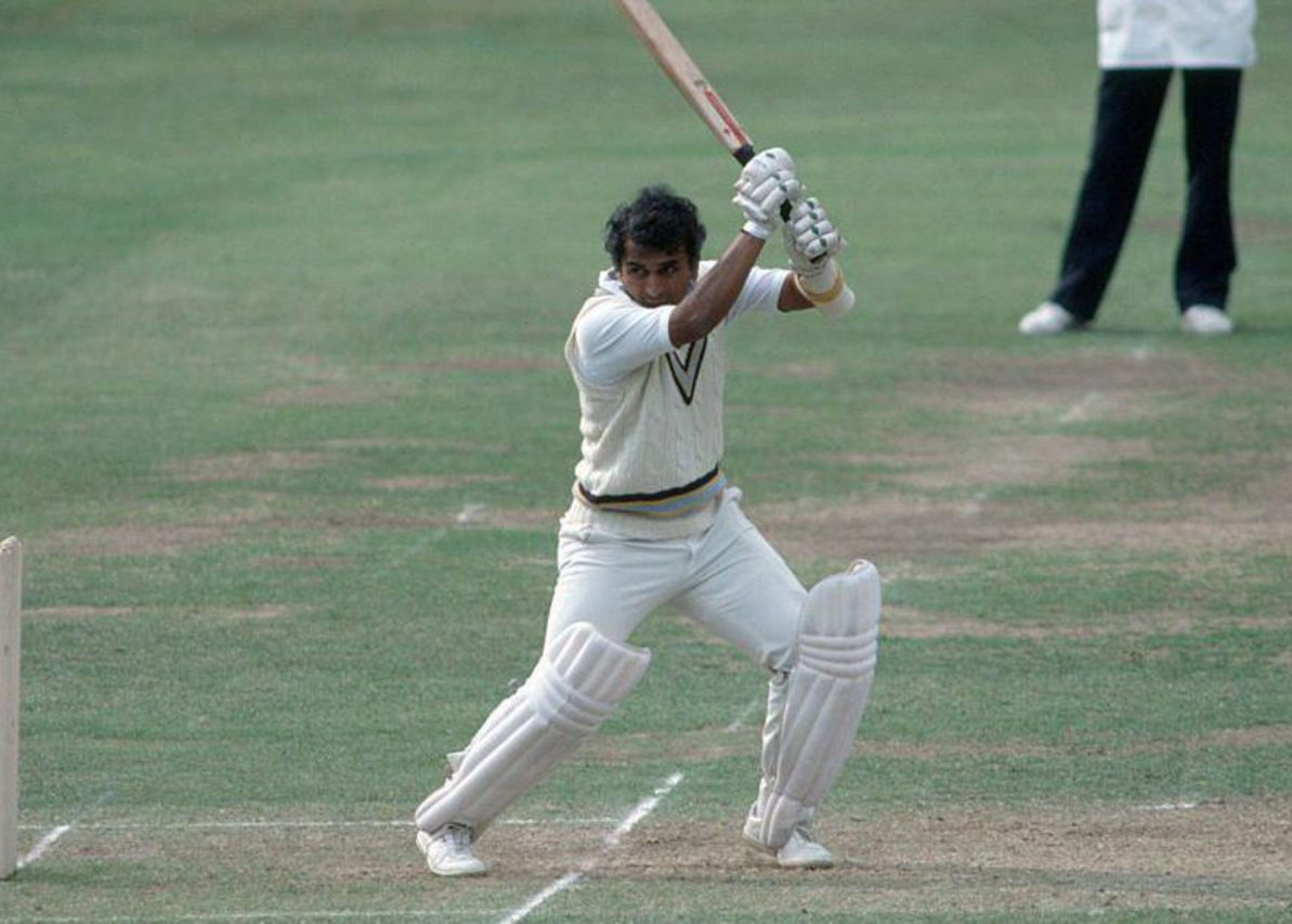 दोनों पारियों में जड़ चुके हैं शतक