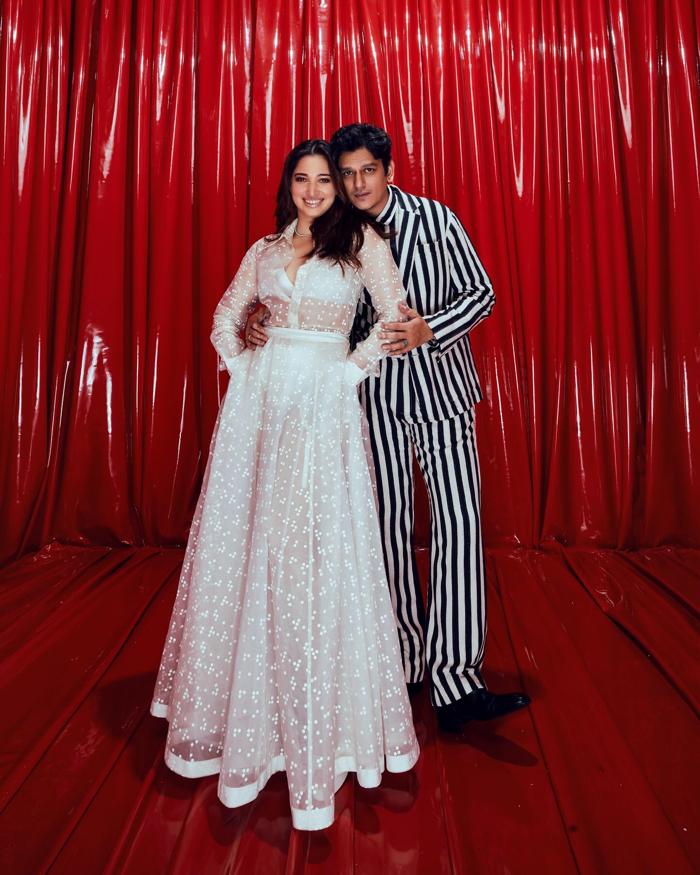 'लस्ट स्टोरीज 2' में दिख रहे साथ