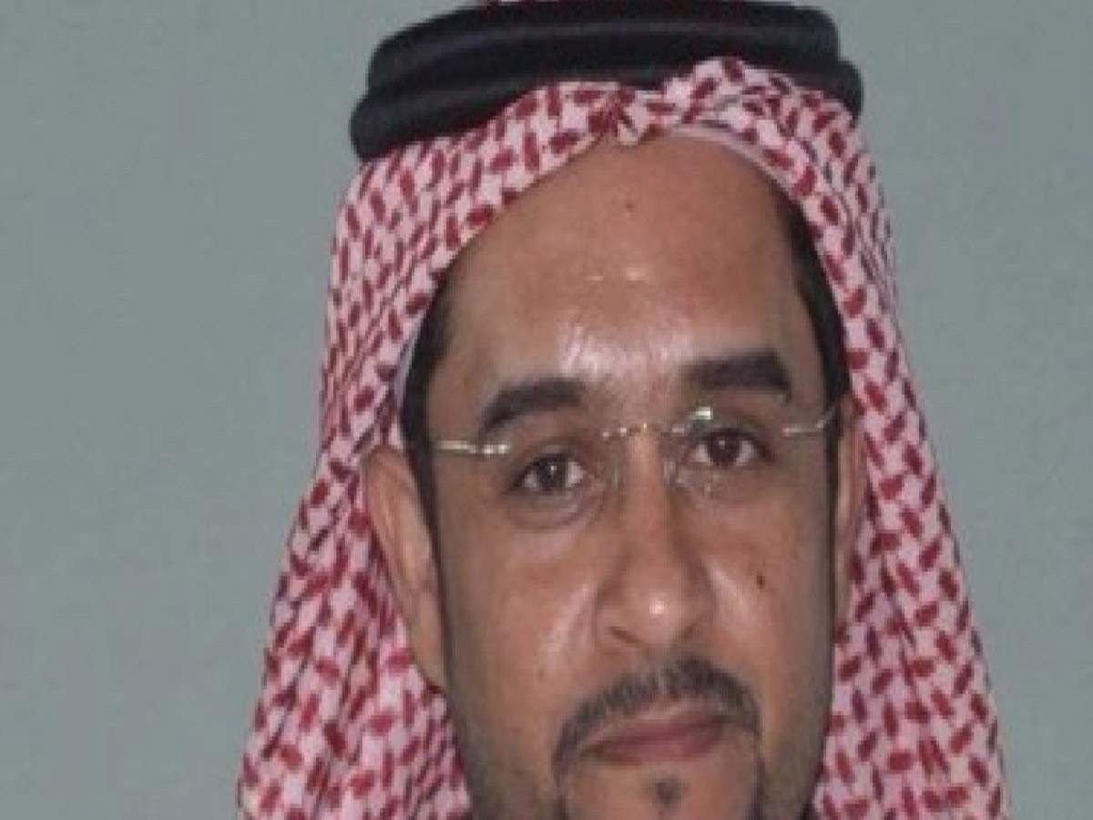 Saudi Arabia के एक टीचर को ट्वीट करना पड़ा भारी, हो गई 20 साल की जेल Saudi Arabia के एक टीचर को ट्वीट करना पड़ा भारी, हो गई 20 साल की जेल