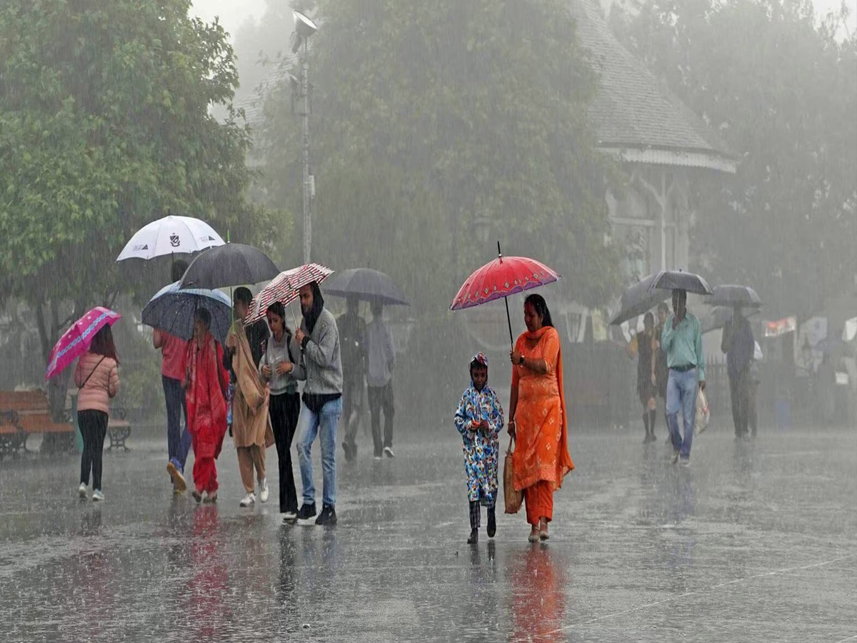 Weather: मौसम विभाग ने इन 6 राज्यों के लिए जारी किया अलर्ट, होगी मूसलाधार बारिश Weather: मौसम विभाग ने इन 6 राज्यों के लिए जारी किया अलर्ट, होगी मूसलाधार बारिश
