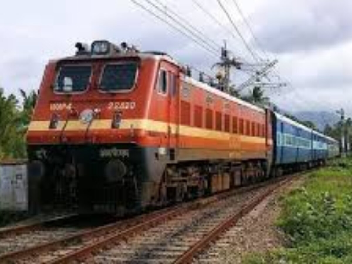 Indian Railways: जनरल कोर्च में यात्रा करने वालों को आसानी से मिलेगी टिकट, रेलवे ने इन रूट्स पर ट्रेनों में लगाए 92 नए कोच 