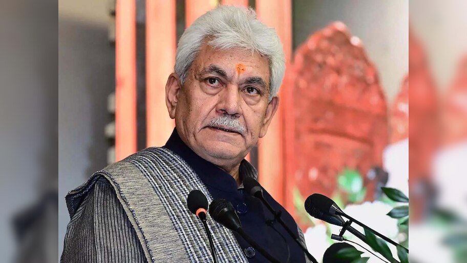 और ज्यादा ताकतवर हुए जम्मू कश्मीर के उपराज्यपाल; केंद्र ने दी ये शक्तियां