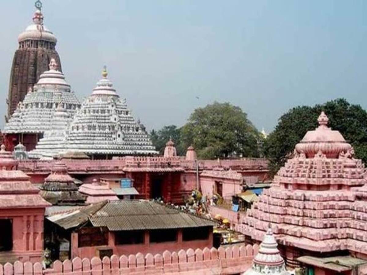 ରତ୍ନଭଣ୍ଡାର ଖୋଲିବା ପାଇଁ ଶ୍ରୀଲୋକନାଥ ମନ୍ଦିରରୁ ଆସିଲା ଆଜ୍ଞାମାଳ ରତ୍ନଭଣ୍ଡାର ଖୋଲିବା ପାଇଁ ଶ୍ରୀଲୋକନାଥ ମନ୍ଦିରରୁ ଆସିଲା ଆଜ୍ଞାମାଳ