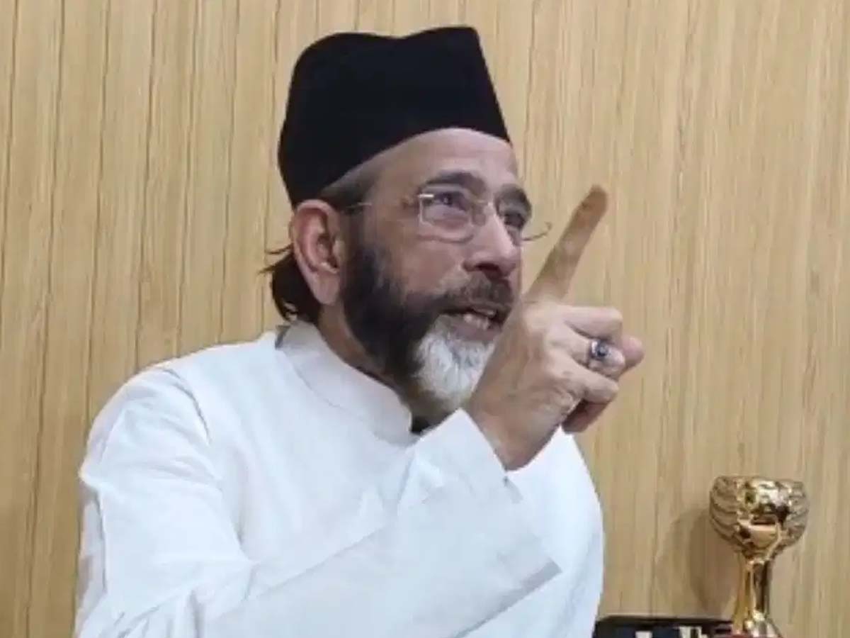 भाजपा ने बताया किस लिए मौलाना तौकीर रजा दे रहे विवादित बयान भाजपा ने बताया किस लिए मौलाना तौकीर रजा दे रहे विवादित बयान