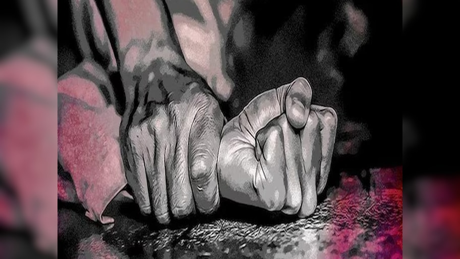 AP School Boys: क्लास 6 और 7 में पढ़ने वाले तीन लड़कों ने किया 8 साल की बच्ची का रेप, बाप ने लाश को नदी में फेंका