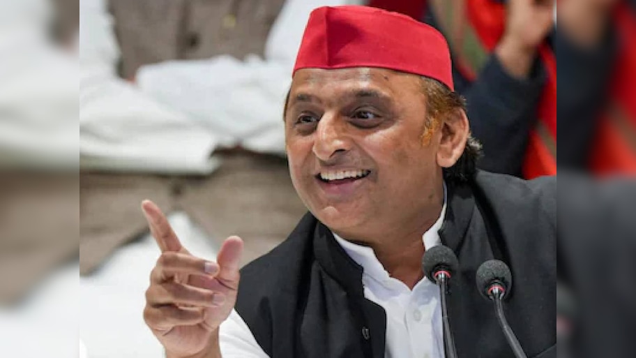 UP Politics: BJP में हलचल के बीच अखिलेश यादव का मॉनसून ऑफर, 100 लाओ, सरकार बनाओ!