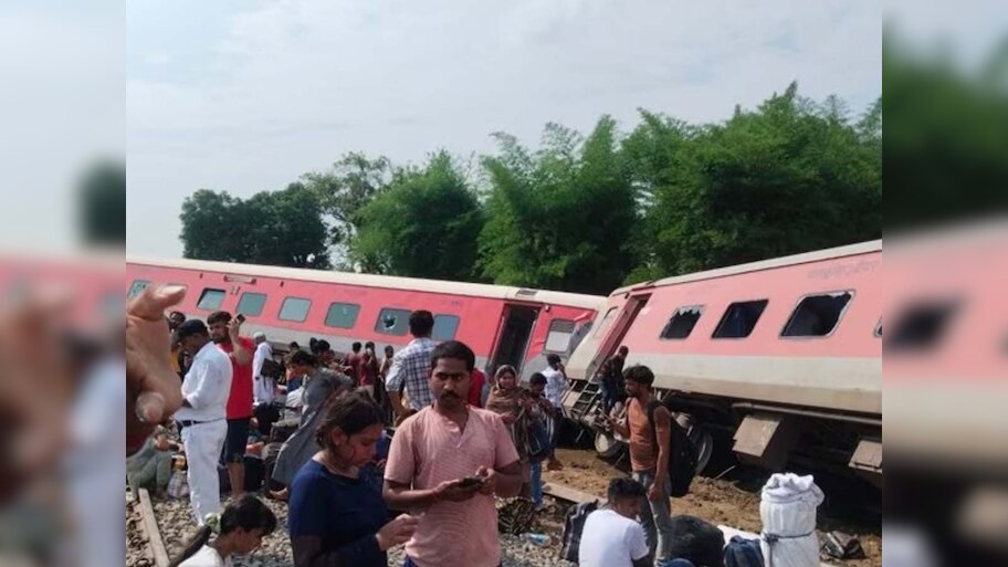 उत्तर प्रदेश के गोंडा में बड़ा हादसा! पटरी से उतरे चंडीगढ़-डिब्रूगढ़ृ एक्सप्रेस के 12 डिब्बे, 4 लोगों की मौत