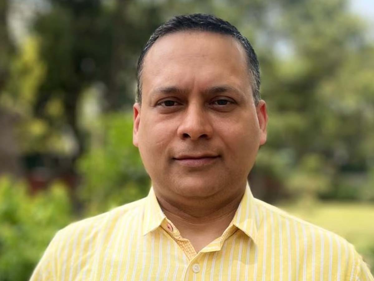 मुसलमानों के लिए हलाल तो हिंदुओं के सात्विक क्यों नहीं; होटल की पहचान पर सियासत शुरू मुसलमानों के लिए हलाल तो हिंदुओं के सात्विक क्यों नहीं; होटल की पहचान पर सियासत शुरू