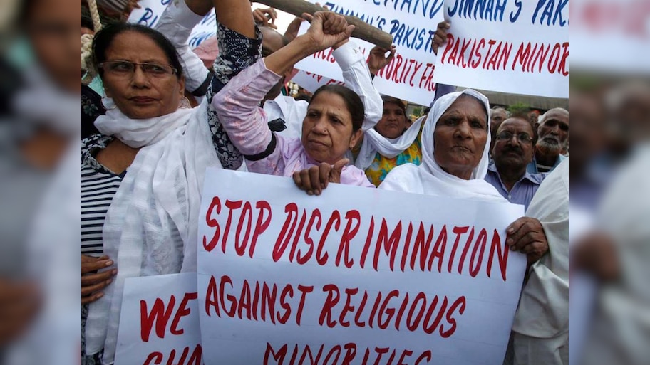 पाकिस्तान में पिछले 5 सालों में घटी मुस्लिम आबादी; हिन्दू अल्पसंख्यकों में 3 लाख का इजाफा 