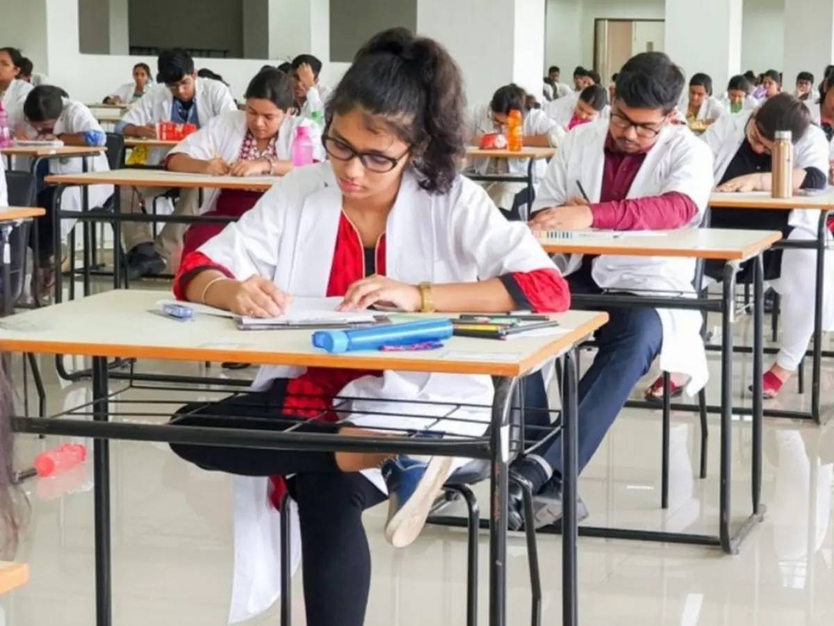 NEET UG Result 2024 OUT: NTA ने दोबारा सेंटर वाइज रिजल्ट किया जारी, ऐसे करें चेक NEET UG Result 2024 OUT: NTA ने दोबारा सेंटर वाइज रिजल्ट किया जारी, ऐसे करें चेक