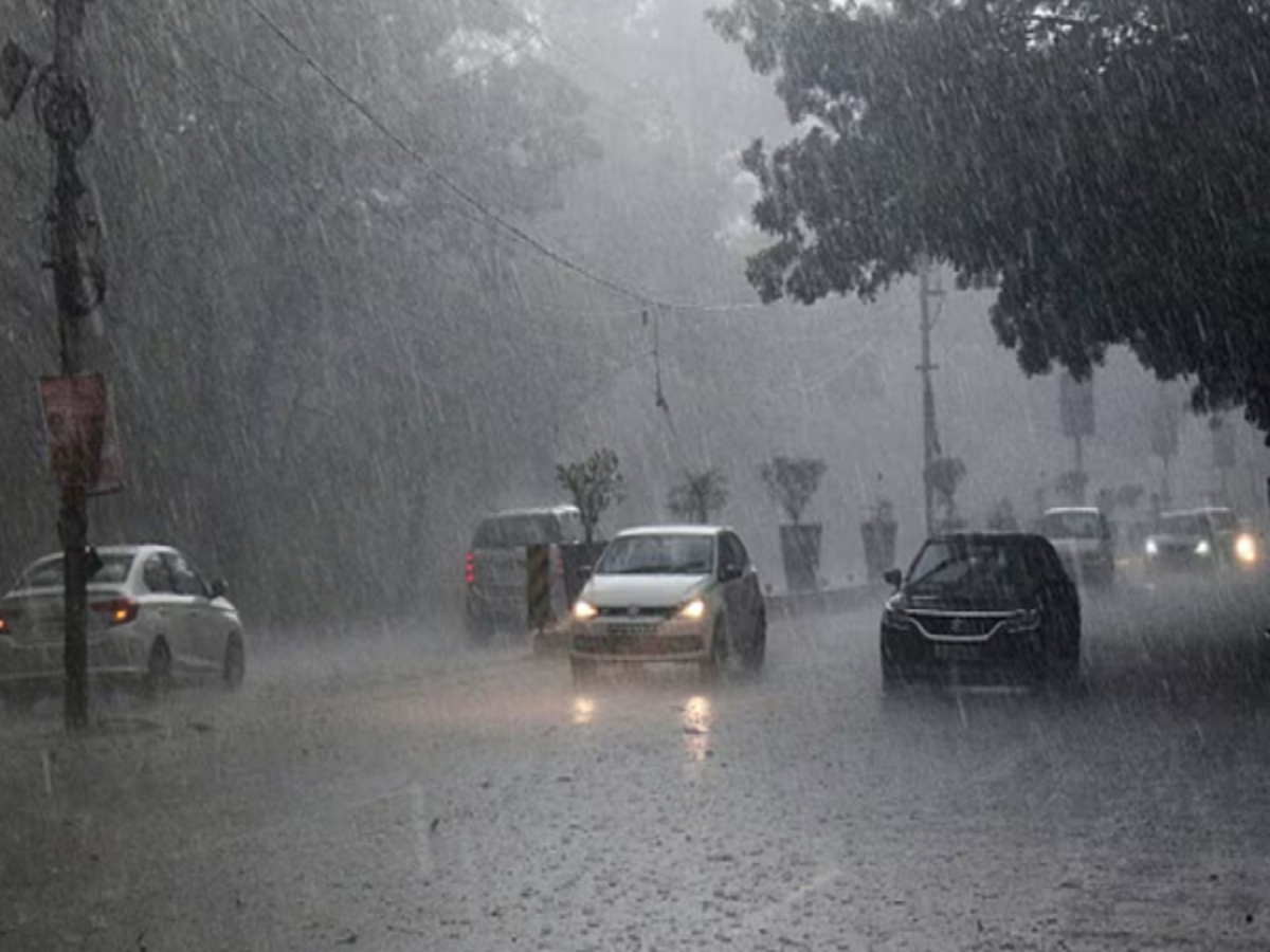 Rajasthan Weather Update: राजस्थान में मानसून का कहर ! इन जिलों में मूसलाधार बारिश का अलर्ट Rajasthan Weather Update: राजस्थान में मानसून का कहर ! इन जिलों में मूसलाधार बारिश का अलर्ट