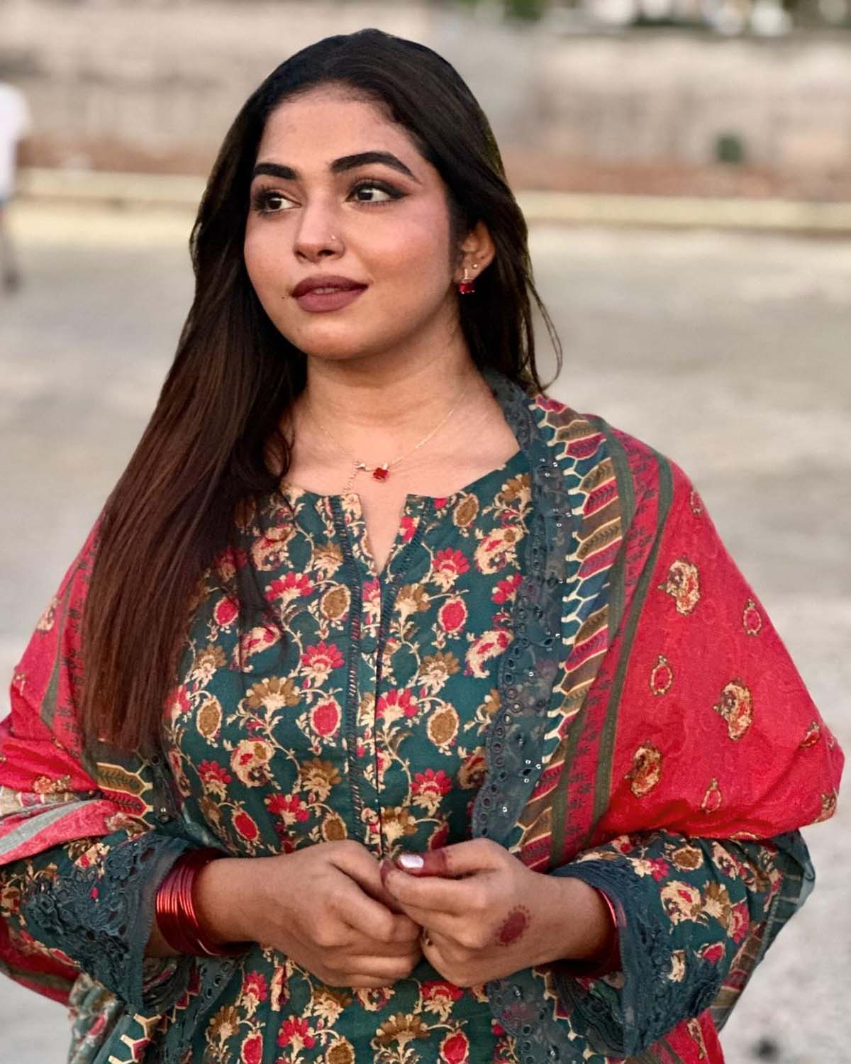सबा खान