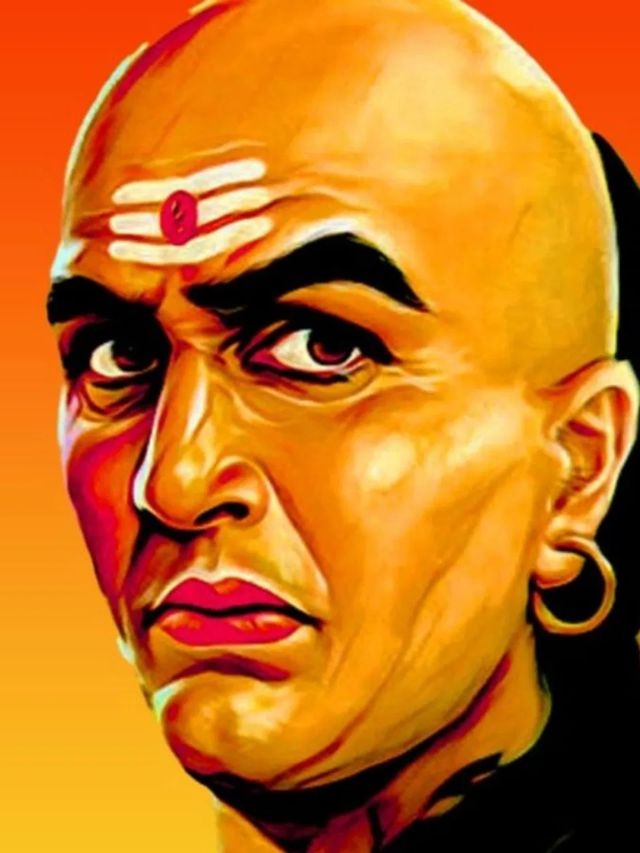 Chanakya Niti: आपके लिए खतरनाक हो सकती हैं घर की ये 4 चीजें, आज ही कर दें बाहर 