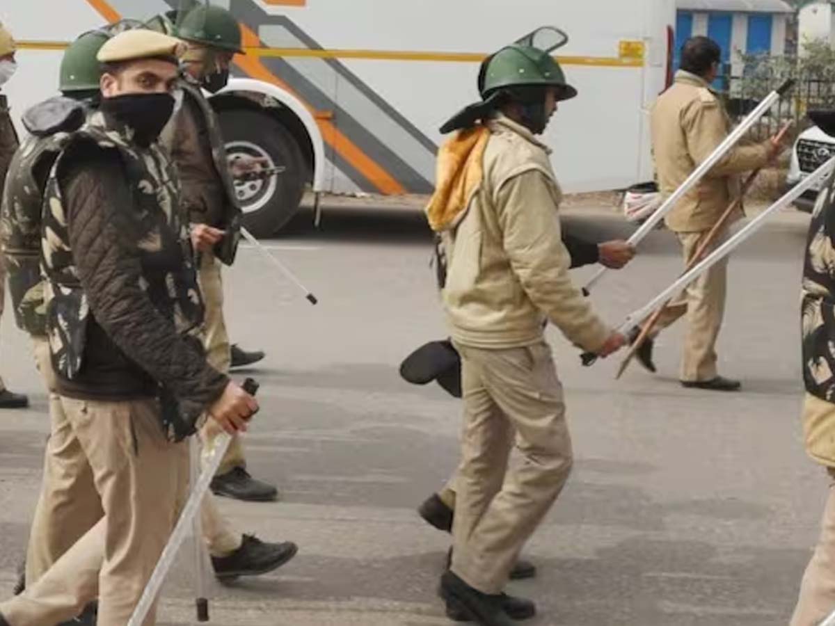 हरियाणा के नूंह में बंद हुआ इंटरनेट; इसलिए उठाया गया बड़ा कदम हरियाणा के नूंह में बंद हुआ इंटरनेट; इसलिए उठाया गया बड़ा कदम
