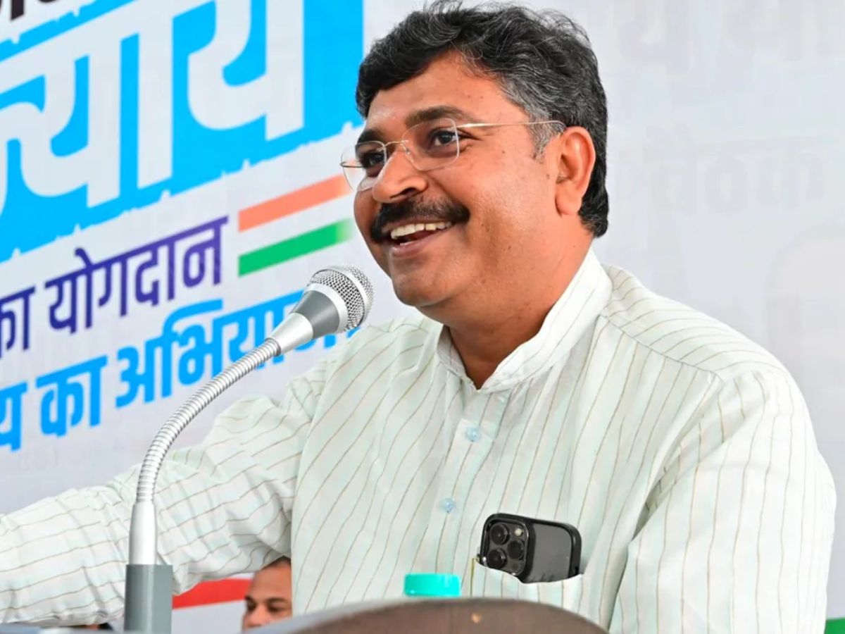 Rajasthan Politics: RSS के कार्यक्रमों में सरकारी कर्मचारी होंगे शामिल,टीकाराम जूली ने कसा तंज
