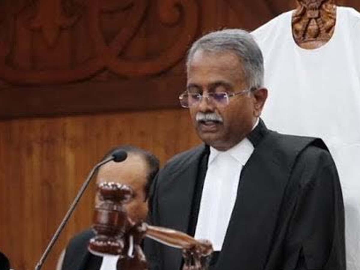 जिस जज ने मुस्लिम नेम प्लेट के आदेश पर लगाई रोक, वो खुद मुस्लिम होटल में खाते थे खाना जिस जज ने मुस्लिम नेम प्लेट के आदेश पर लगाई रोक, वो खुद मुस्लिम होटल में खाते थे खाना