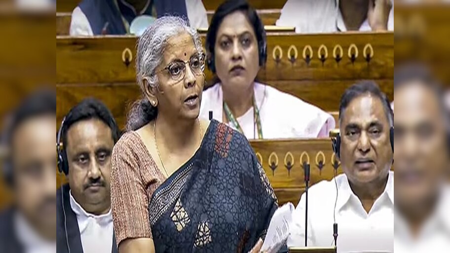 Budget 2024 Update: बजट पेश होने से पहले क्या-क्या होता है? वित्त मंत्री करती हैं ये काम