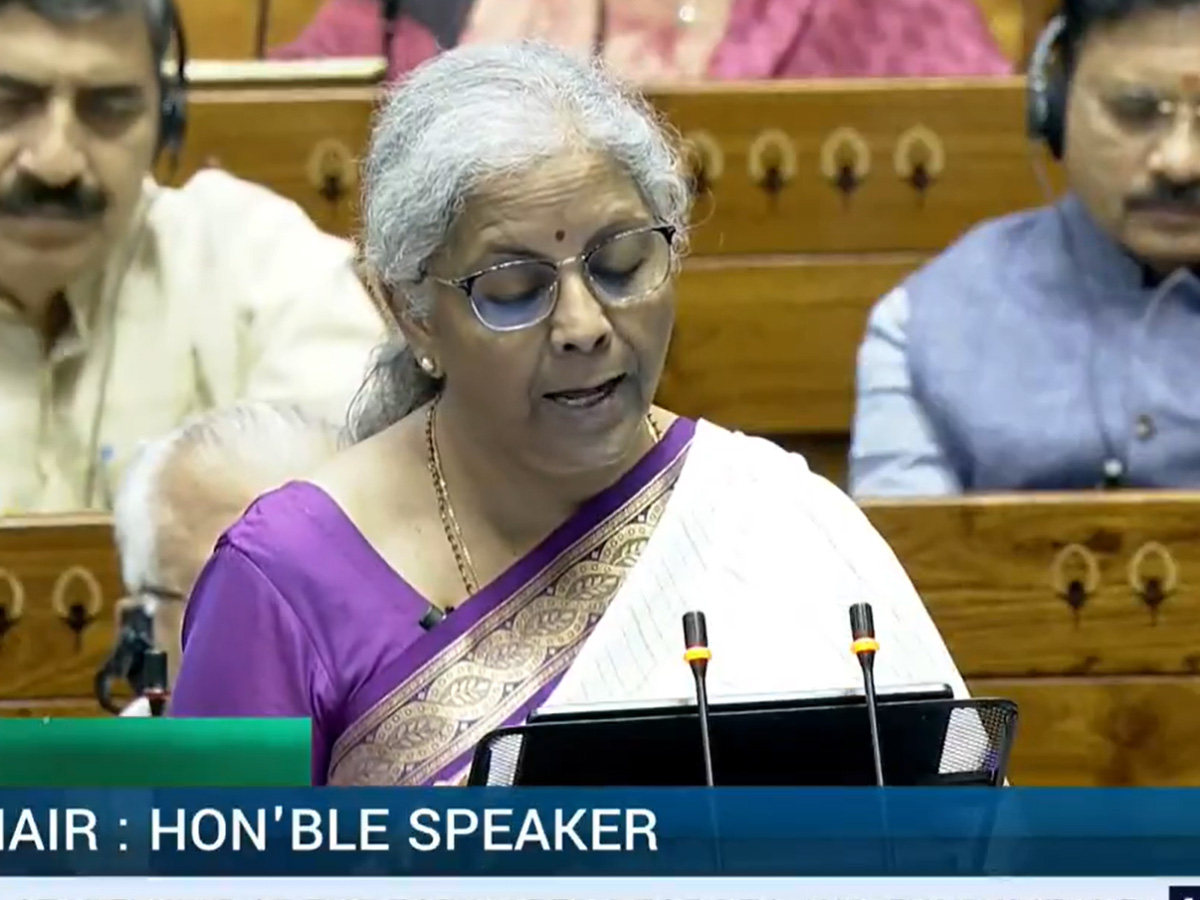 Budget for Youth: सरकार ने बजट 2024 में यूथ के लिए क्या किए बड़े ऐलान? जानें डिटेल Budget for Youth: सरकार ने बजट 2024 में यूथ के लिए क्या किए बड़े ऐलान? जानें डिटेल
