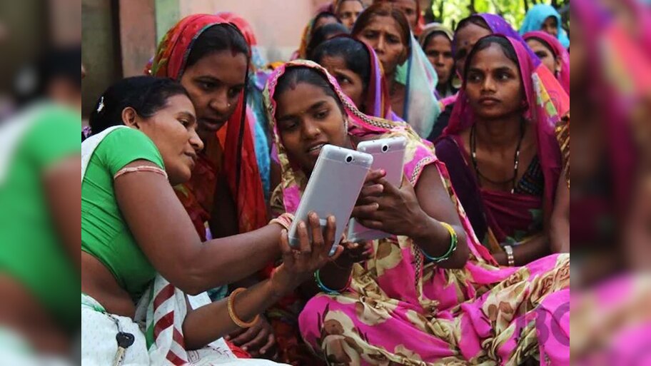 Union Budget 2024: महिलाओं के लिए 3 लाख करोड़, फिर भी सरकार से इस बात से दुखी है आधी आबादी
