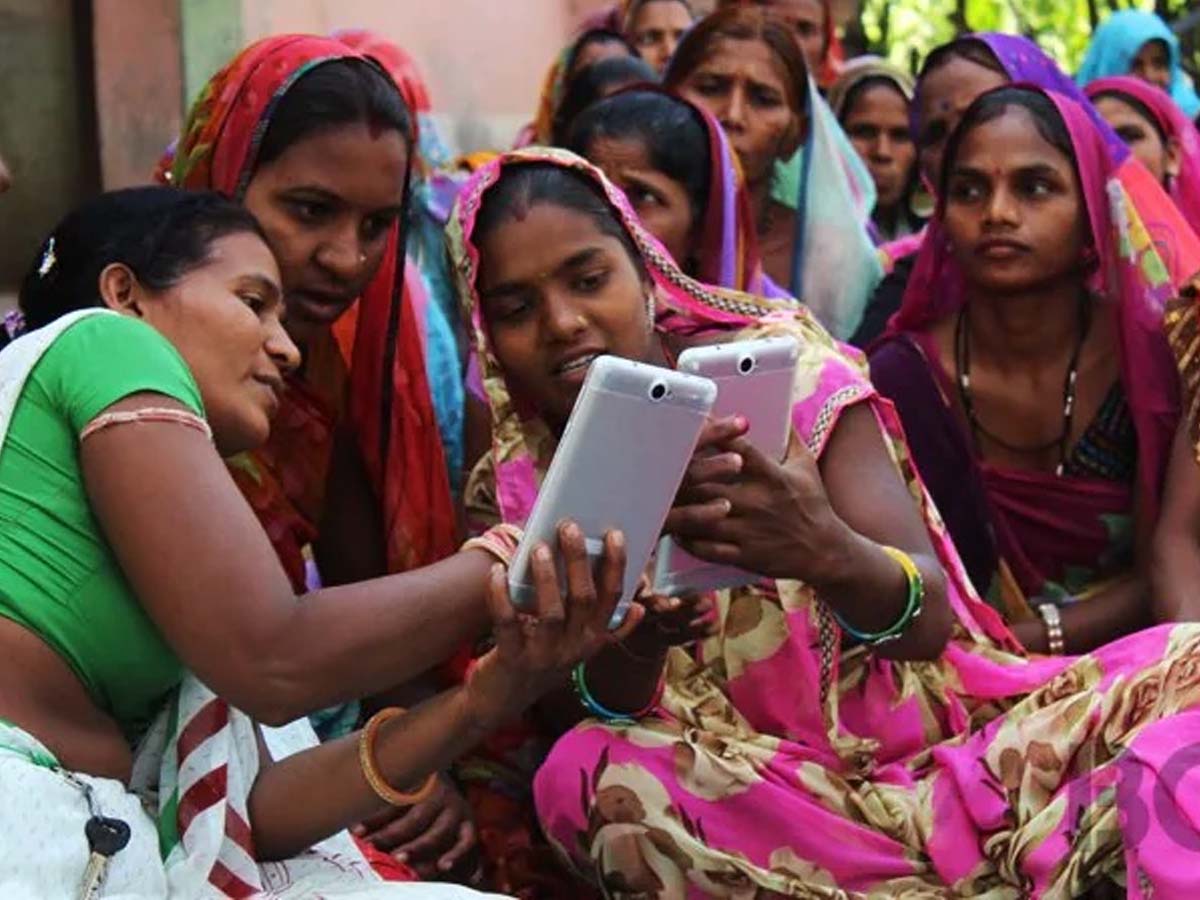 Union Budget 2024: महिलाओं के लिए 3 लाख करोड़, फिर भी सरकार से इस बात से दुखी है आधी आबादी Union Budget 2024: महिलाओं के लिए 3 लाख करोड़, फिर भी सरकार से इस बात से दुखी है आधी आबादी
