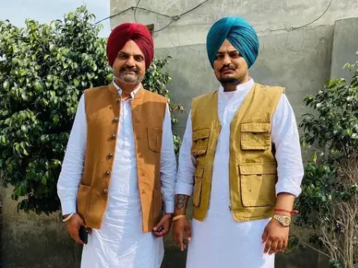 Sidhu Moose Wala News: ਮੇਰੇ ਪੁੱਤ ਦੇ ਕਾਤਲਾਂ ਨੂੰ VIP ਟਰੀਟਮੈਂਟ ਕਿਉਂ? ਮੂਸੇਵਾਲਾ ਦੇ ਪਿਤਾ ਬਲਕੌਰ ਸਿੰਘ ਨੇ ਕਹੀ ਵੱਡੀ ਗੱਲ