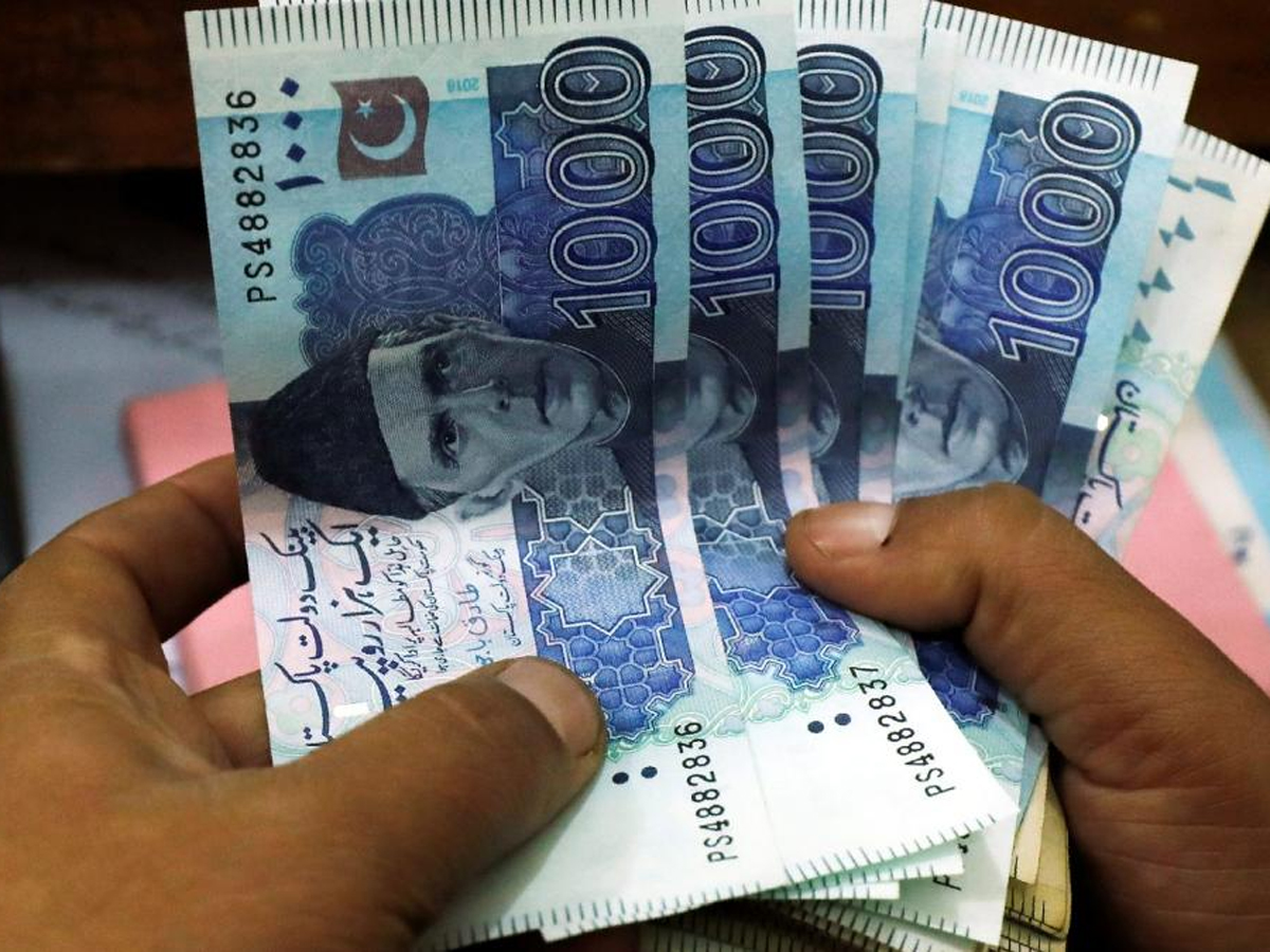 Indian Rupee Vs Pakistani Rupee Indian Rupee How Much Strong And Value Indian Rupee Vs Pakistani Rupee Indian Rupee How Much Strong And Value