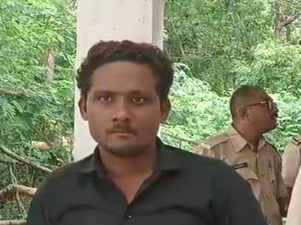 Dungarpur News: नाबालिग का अपहरण कर दुष्कर्म के दोषी को 20 साल की सजा, 20 हजार रुपए का लगा जुर्माना Dungarpur News: नाबालिग का अपहरण कर दुष्कर्म के दोषी को 20 साल की सजा, 20 हजार रुपए का लगा जुर्माना