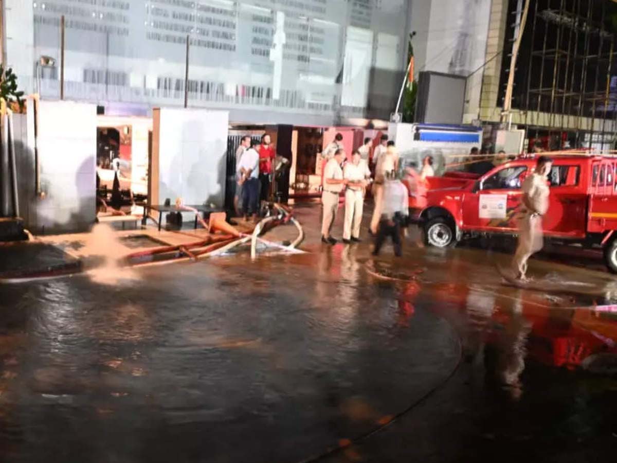 Delhi Coaching Center News: कोचिंग सेंटर में मौत के बाद मालिक और कोआर्डीनेटर गिरफ्तार Delhi Coaching Center News: कोचिंग सेंटर में मौत के बाद मालिक और कोआर्डीनेटर गिरफ्तार