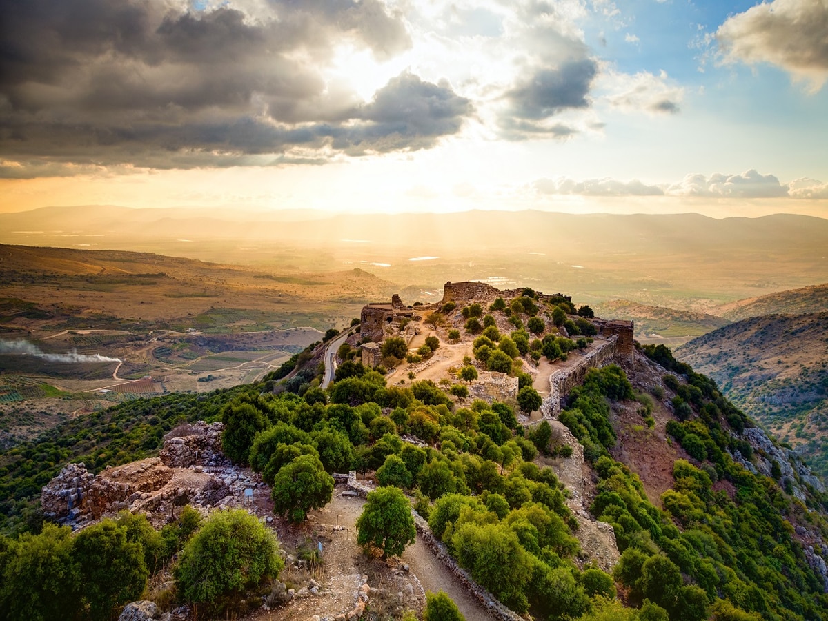 Golan Heights: गोलन हाइट्स को लेकर क्यों मचा है बवाल.. इजरायल को आंख दिखा रहा सीरिया?