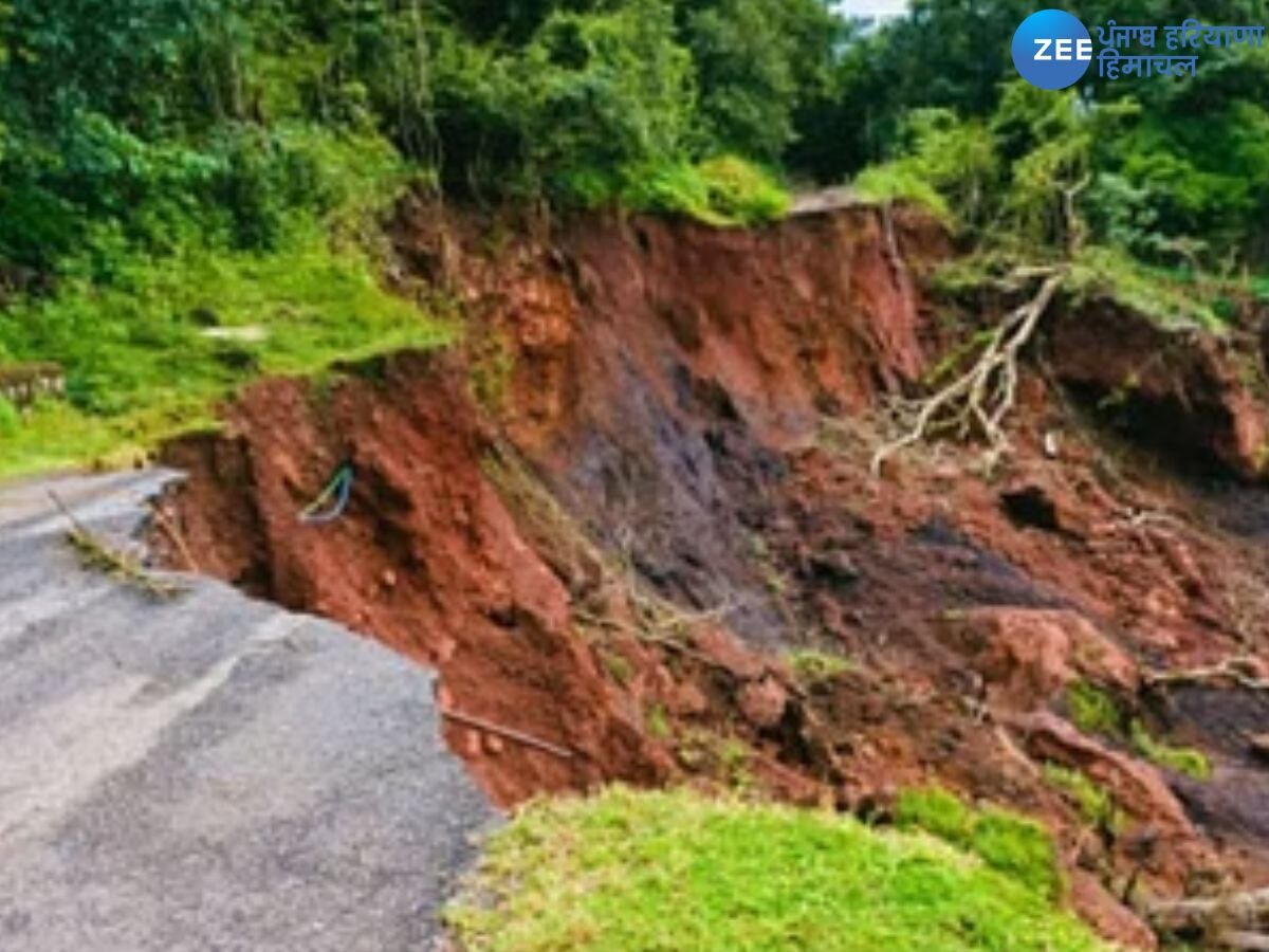 Wayanad landslide: ਵਾਇਨਾਡ 'ਚ ਜ਼ਮੀਨ ਖਿਸਕਣ ਕਾਰਨ ਹਾਰ ਪਾਸੇ ਤਬਾਹੀ, ਸੈਂਕੜੇ ਲੋਕਾਂ ਦੇ ਦੱਬੇ ਹੋਣ ਦਾ ਖਦਸ਼ਾ, 3 ਬੱਚਿਆਂ ਦੀ ਮੌਤ