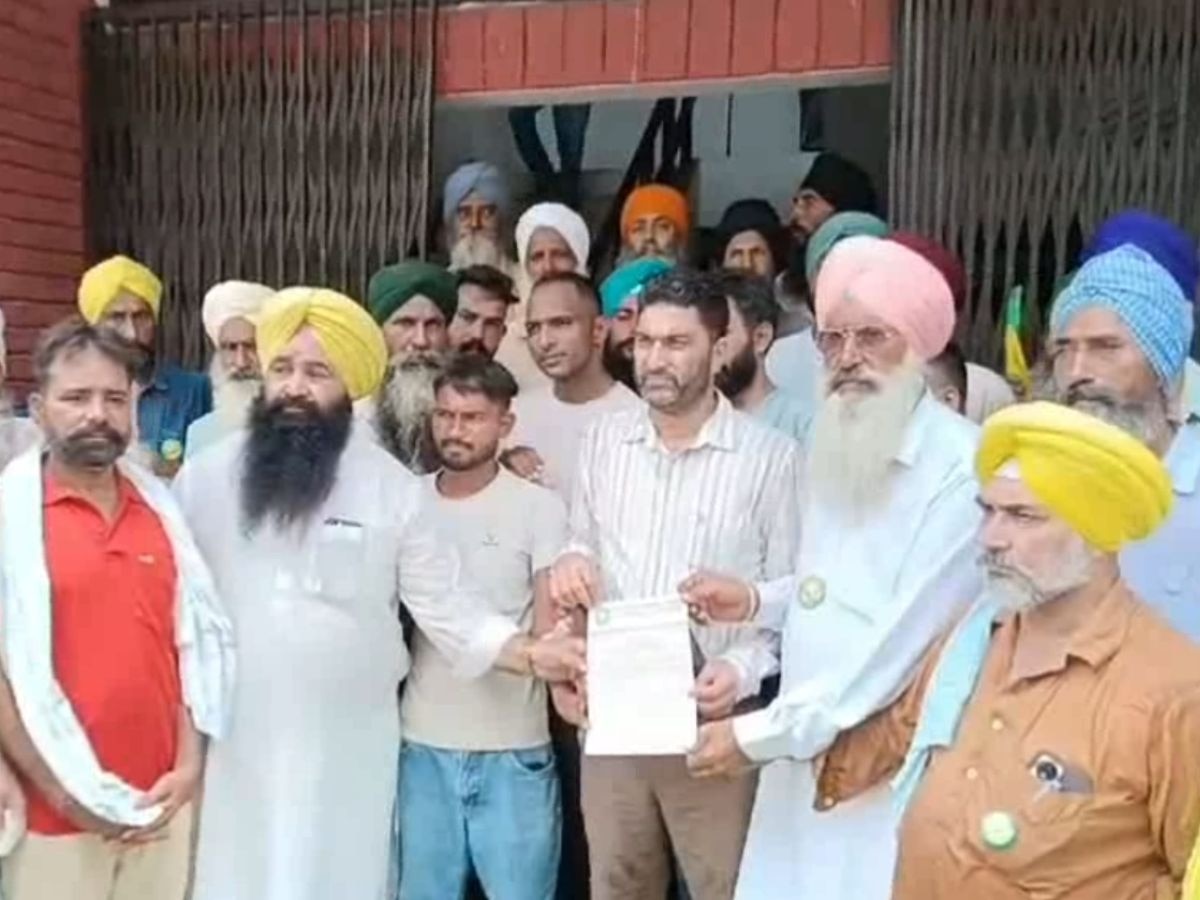 Ludhiana News: 4 ਸਾਲਾਂ ਤੋਂ ਨਹੀਂ ਬਣੀ ਸੜਕ, ਪਾਇਲ 'ਚ ਪਿੰਡ ਵਾਸੀਆਂ ਨੇ ਦਿੱਤਾ ਧਰਨਾ, ਲੋਕ ਹੋ ਰਹੇ ਪ੍ਰੇਸ਼ਾਨ