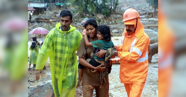 Waynad Landslide Update: केरल के वायनाड में भूस्खलन से 126 की मौत, सेना ने 1000 लोगों की बचाई जान