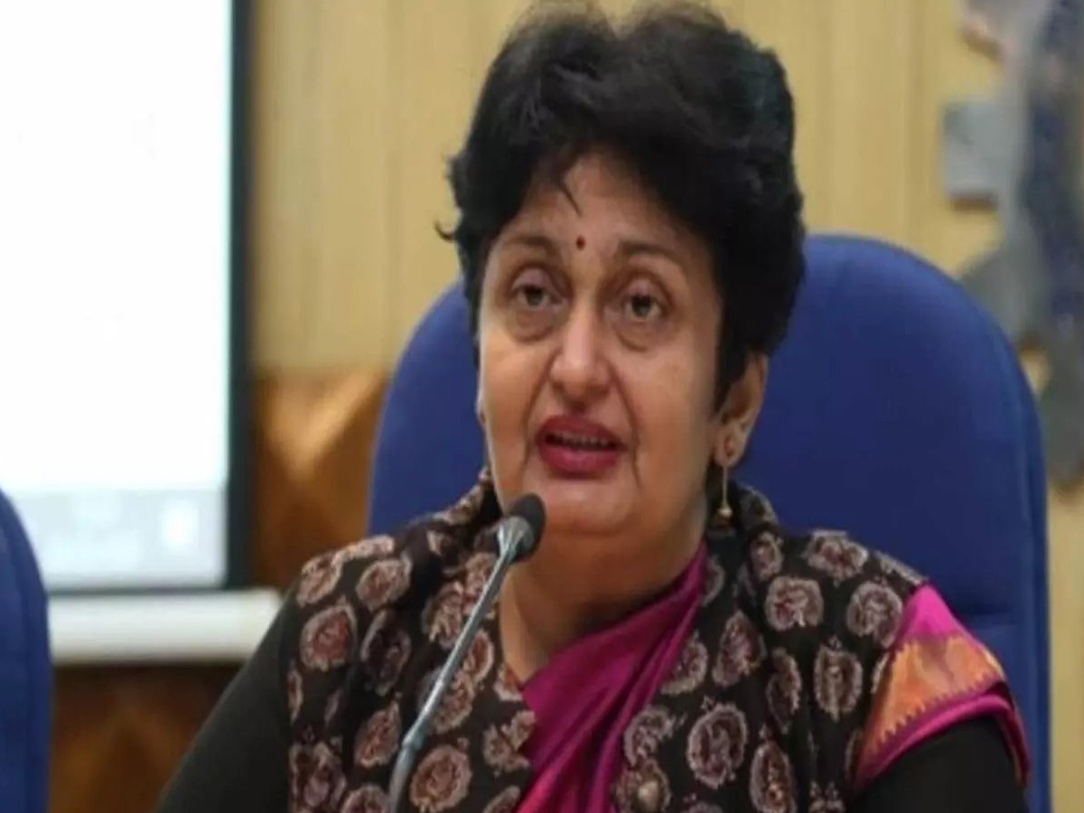 New UPSC Director: कौन हैं यूपीएससी की नई डायरेक्टर प्रीति सूदन? 1 अगस्त को संभालेंगी पदभार New UPSC Director: कौन हैं यूपीएससी की नई डायरेक्टर प्रीति सूदन? 1 अगस्त को संभालेंगी पदभार