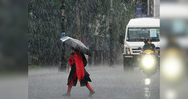 Delhi Weather: दिल्ली-एनसीआर में भारी बारिश, मौसम विभाग ने इन इलाकों में जारी किया रेड अलर्ट