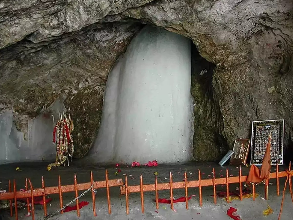 Amarnath Yatra: 4.85 लाख से ज्यादा श्रद्धालुओं ने किए बाबा बर्फानी के दर्शन