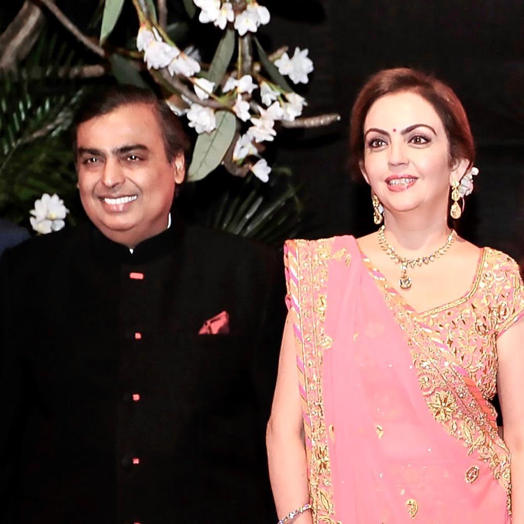 सेलिब्रिटीज स्टेट्स