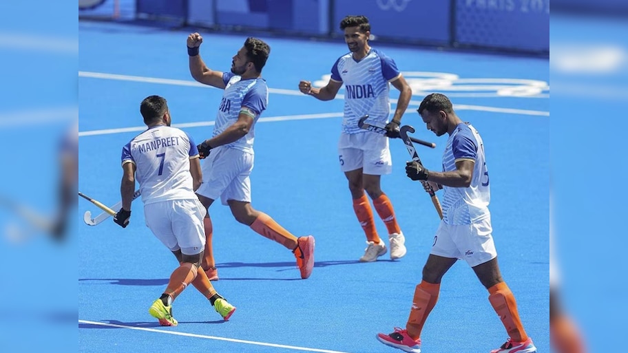पेरिस ओलंपिक में चला हॉकी का जादू; दिग्गजों ने टीम से कही जोश भरने वाली बात